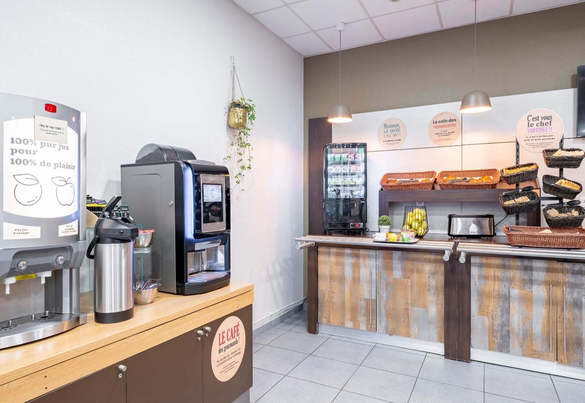 B&B Hotel Maubeuge-Louvroil Luaran gambar